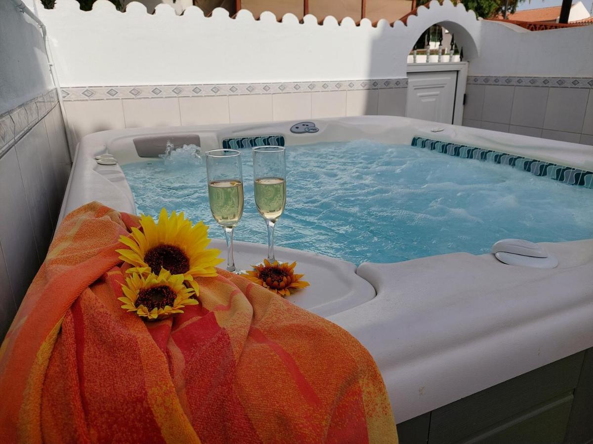 Jacuzzi House Sunflower Costa Del Silencio Exterior photo