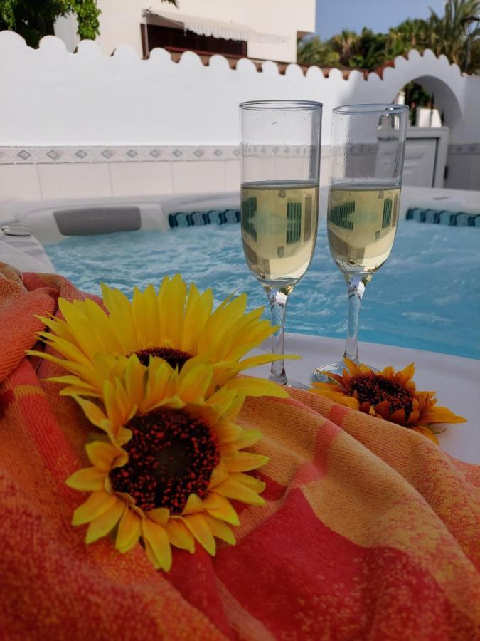 Jacuzzi House Sunflower Costa Del Silencio Exterior photo